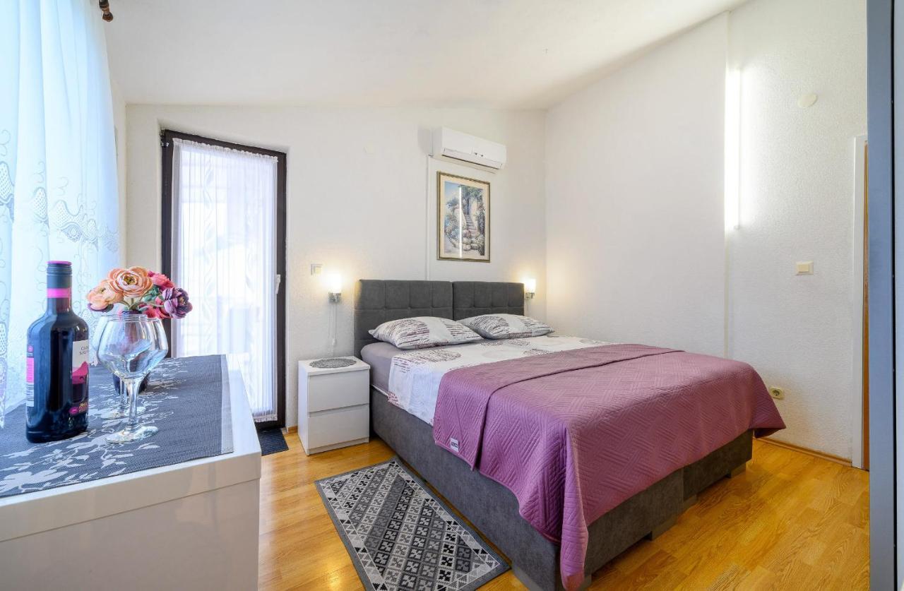 Stela Apartamento *