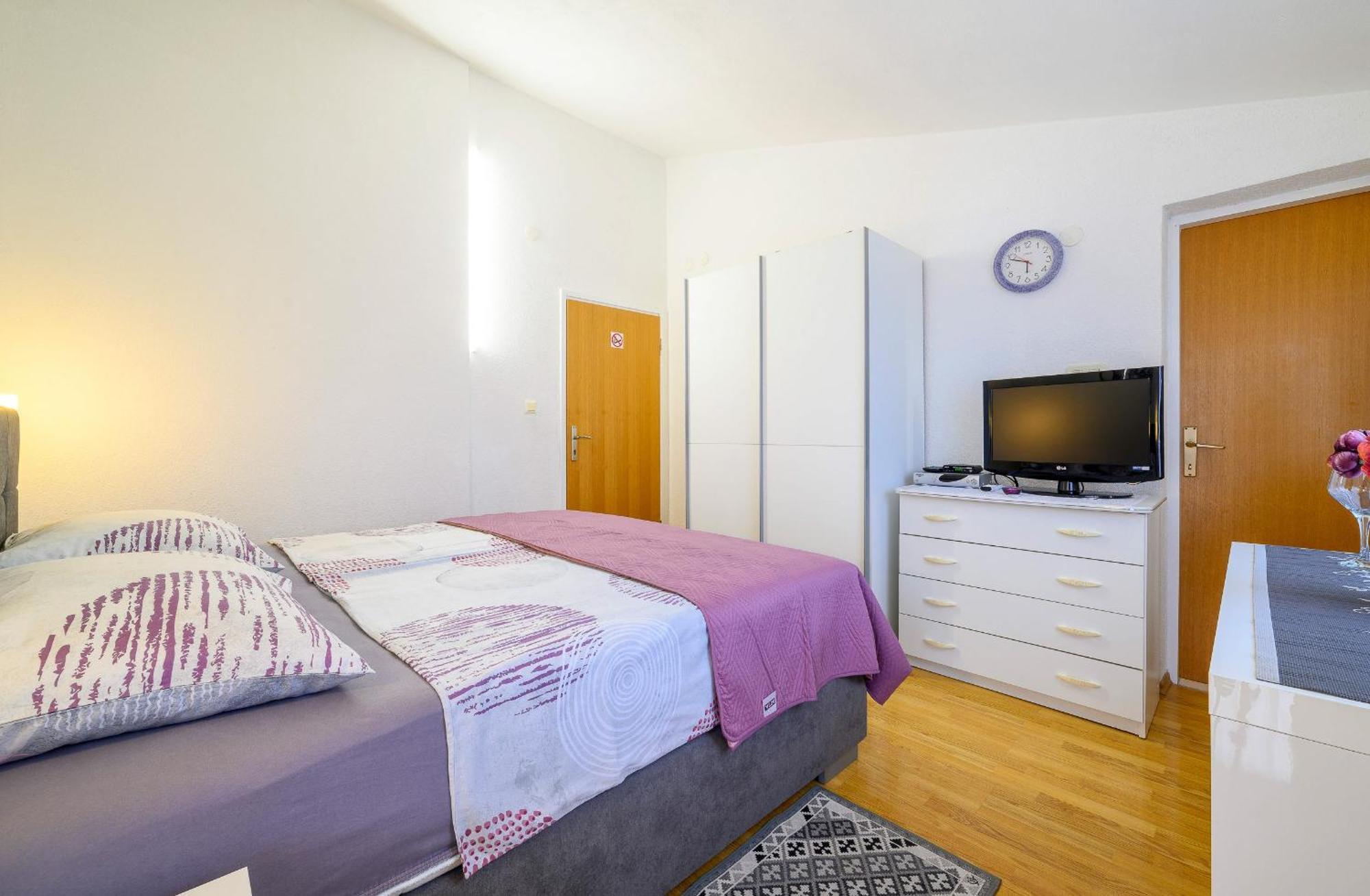Stela Apartment